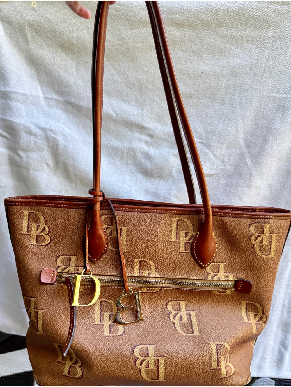 Dooney & Bourke Handbag, Monogram Tote - Saddle with wallet - Picture 2 of 4